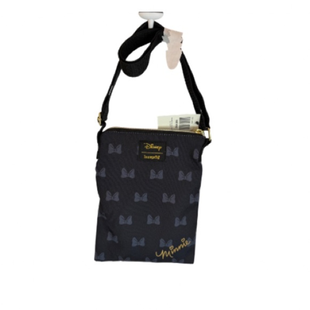 NWT LOUNGEFLY Disney Minnie Mouse Icon Passport Crossbody - Picture 2 of 5